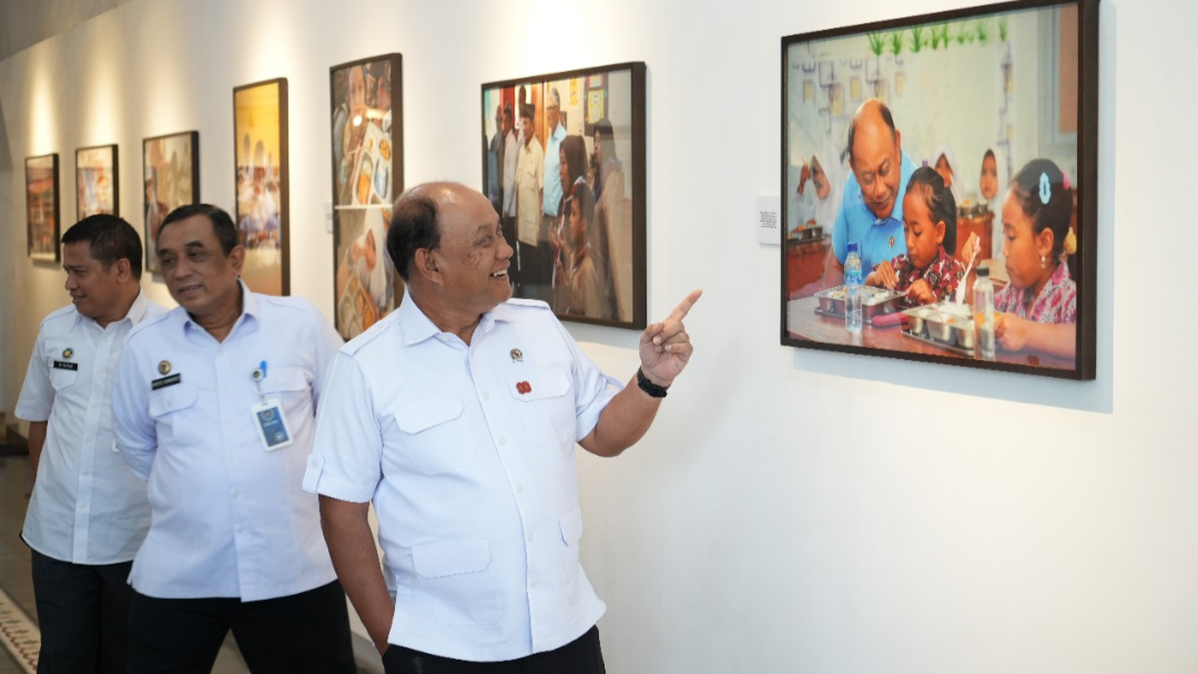 Kepala Badan Gizi Nasional Langkat Apresiasi Pameran Fotografi Satu Tahun BGN Langkat